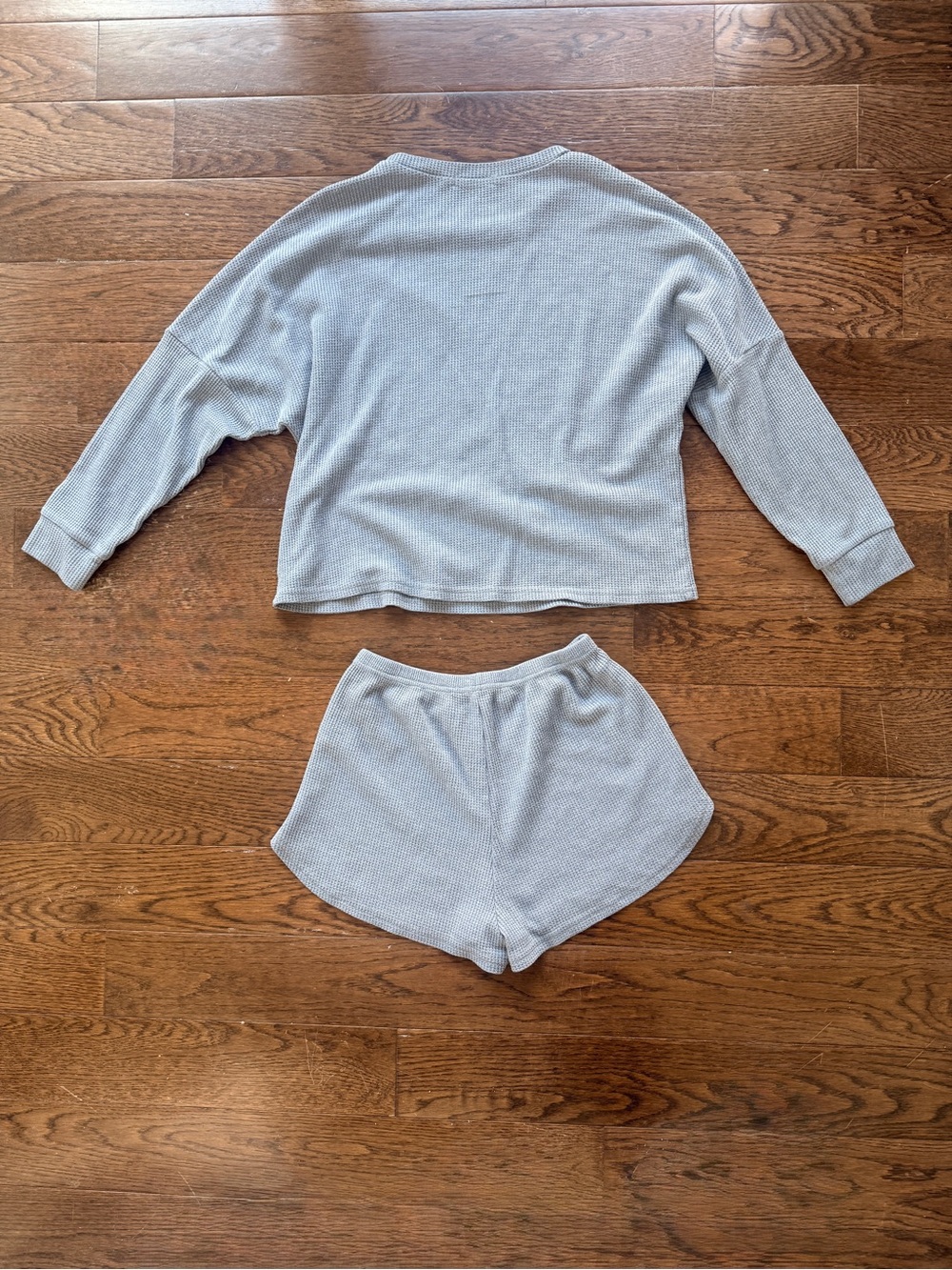 Blue Grey Waffle Knit Cozy Lounge Set Pajamas – Top & Shorts – Size M - Picture 3 of 5